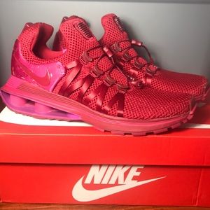 NEW Nike Shox Gravity Women Red Crush